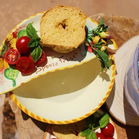 Torre Vecchia Relais منزل ريفي أُجينتو